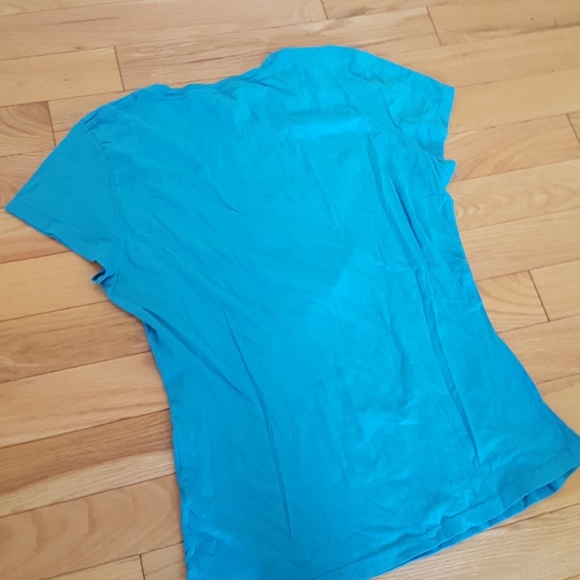 Aeropostale T-Shirt - Picture 4 of 4